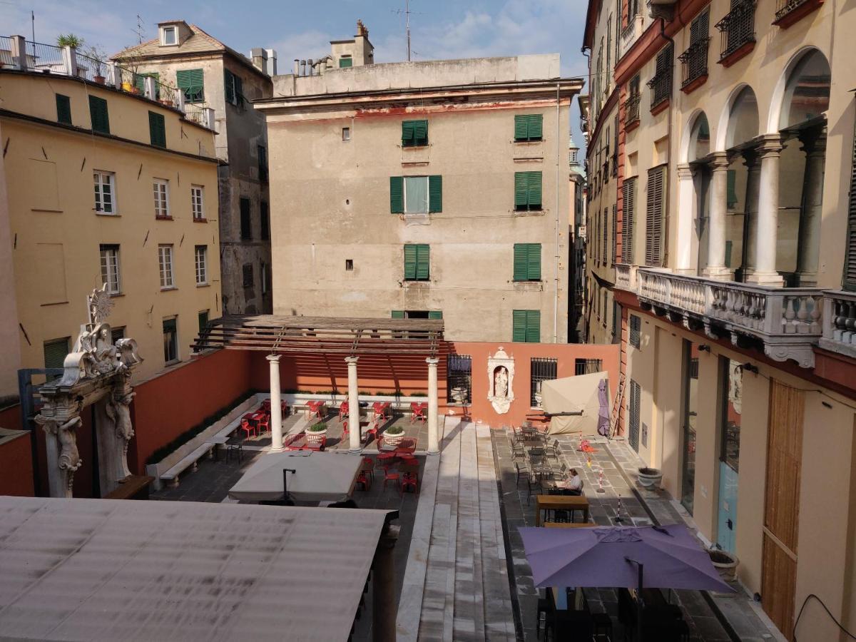 Una Finestra Speciale Su Palazzo Rosso. Monolocale Genua Exteriör bild
